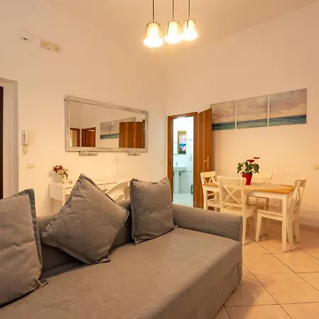 Palazzo Auramaris Διαμέρισμα *