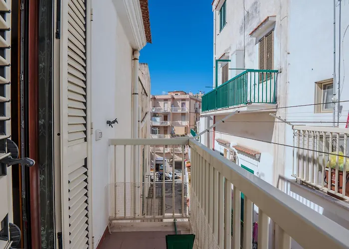 Palazzo Auramaris דירה *